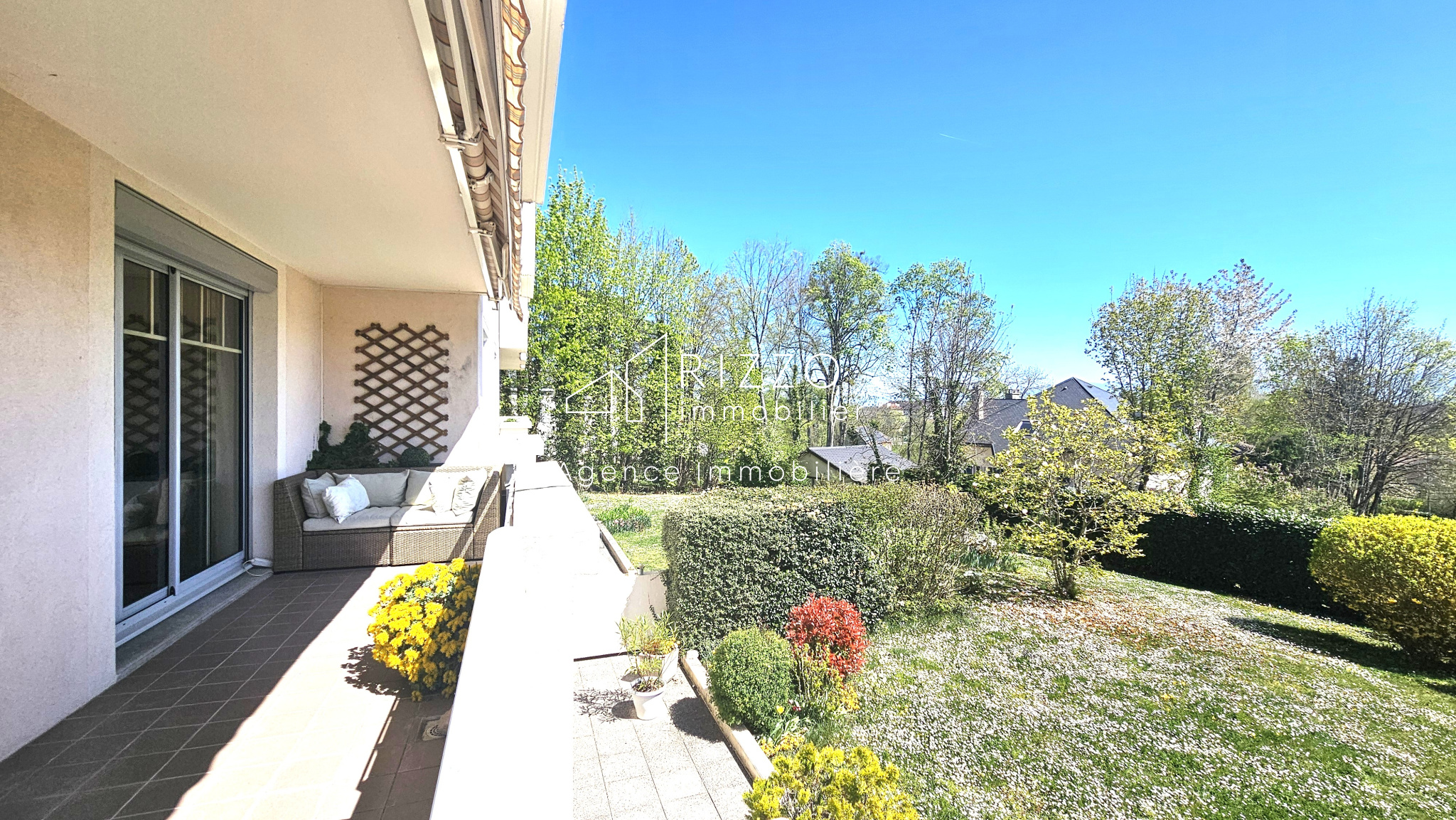 Divonne, T5 de 152m2, vue Mont Blanc, 2 terrasses, 1 garage double