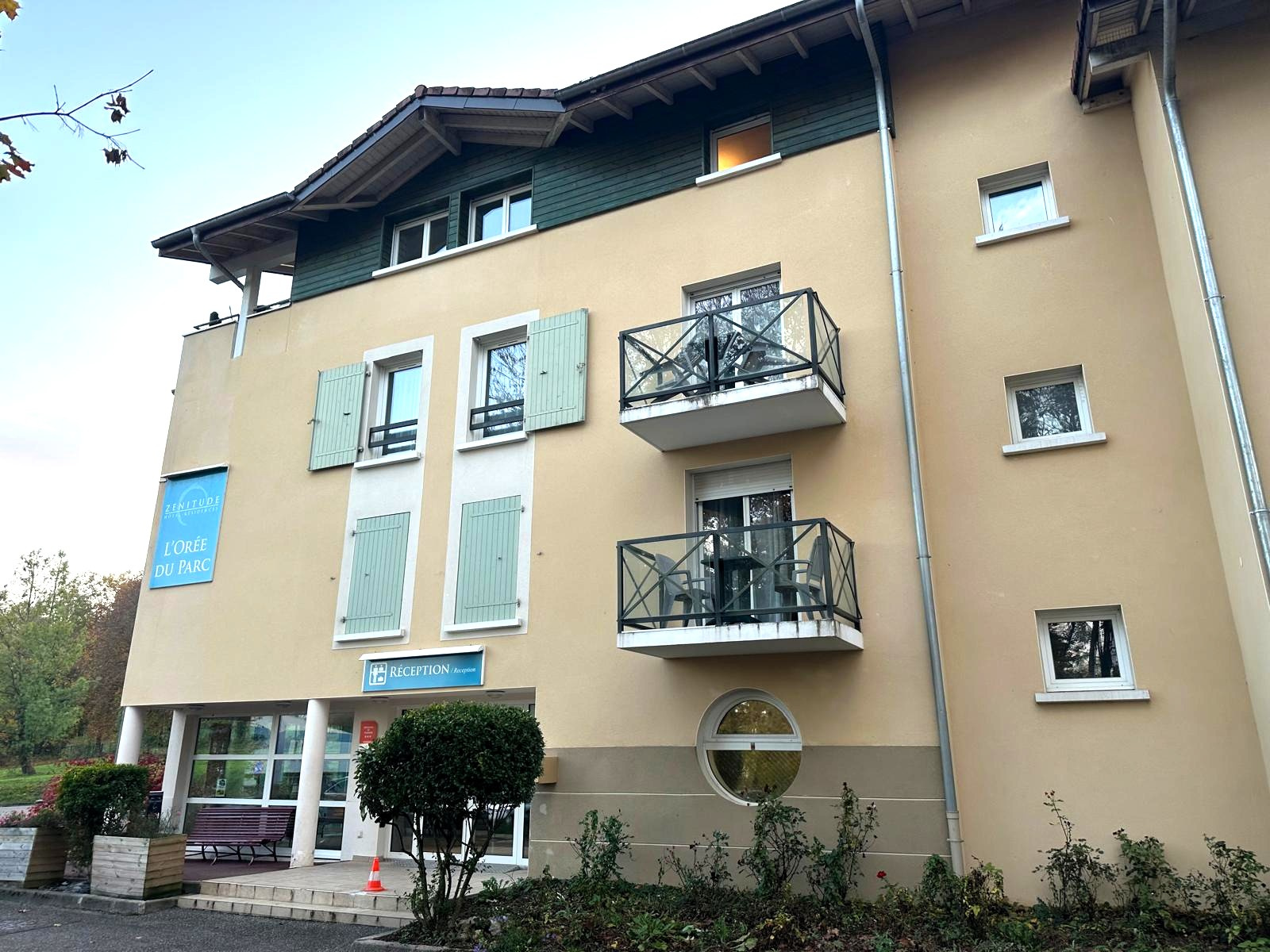 APPARTEMENT LOUE