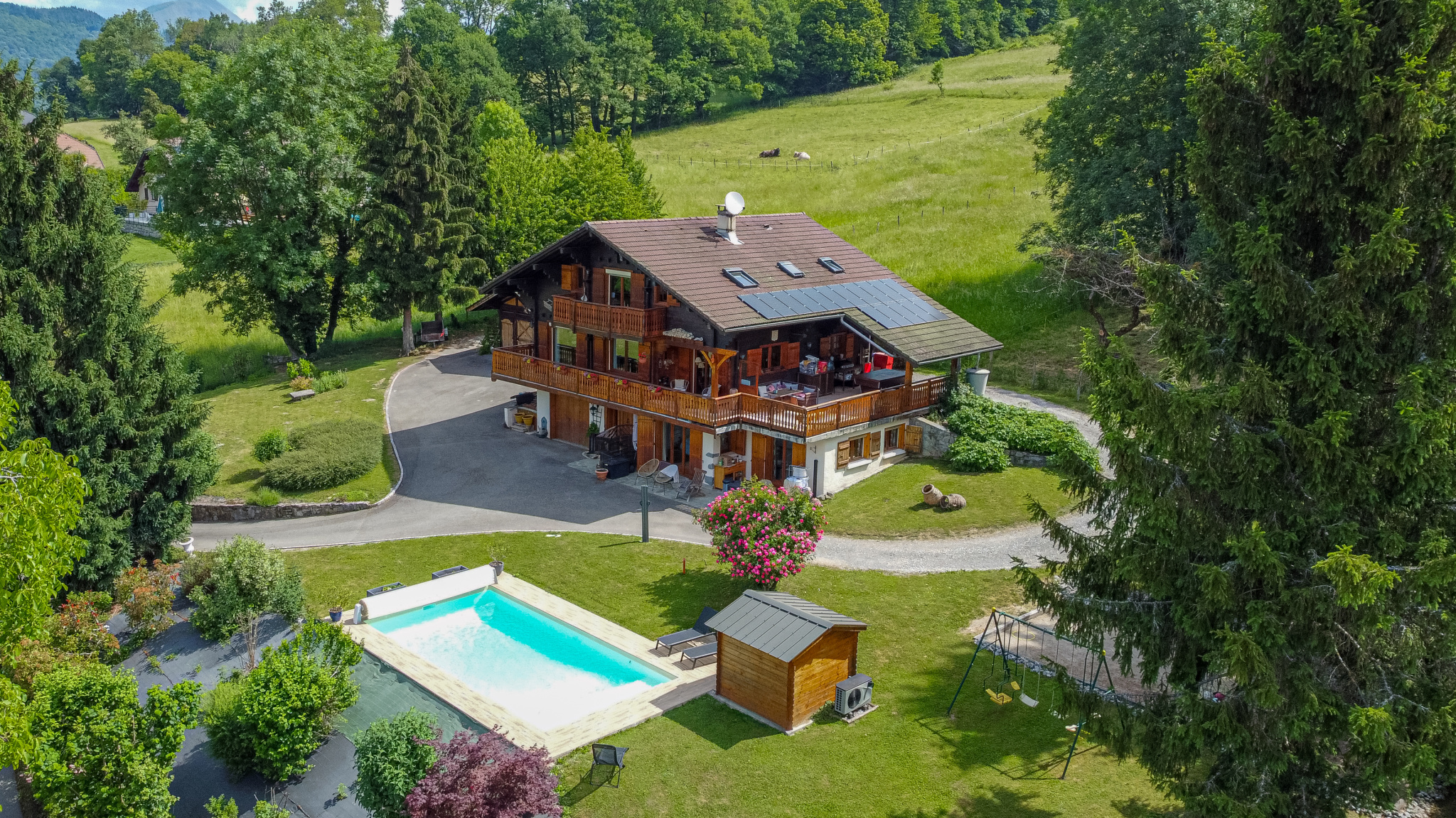Chalet au calme dans les hauteurs