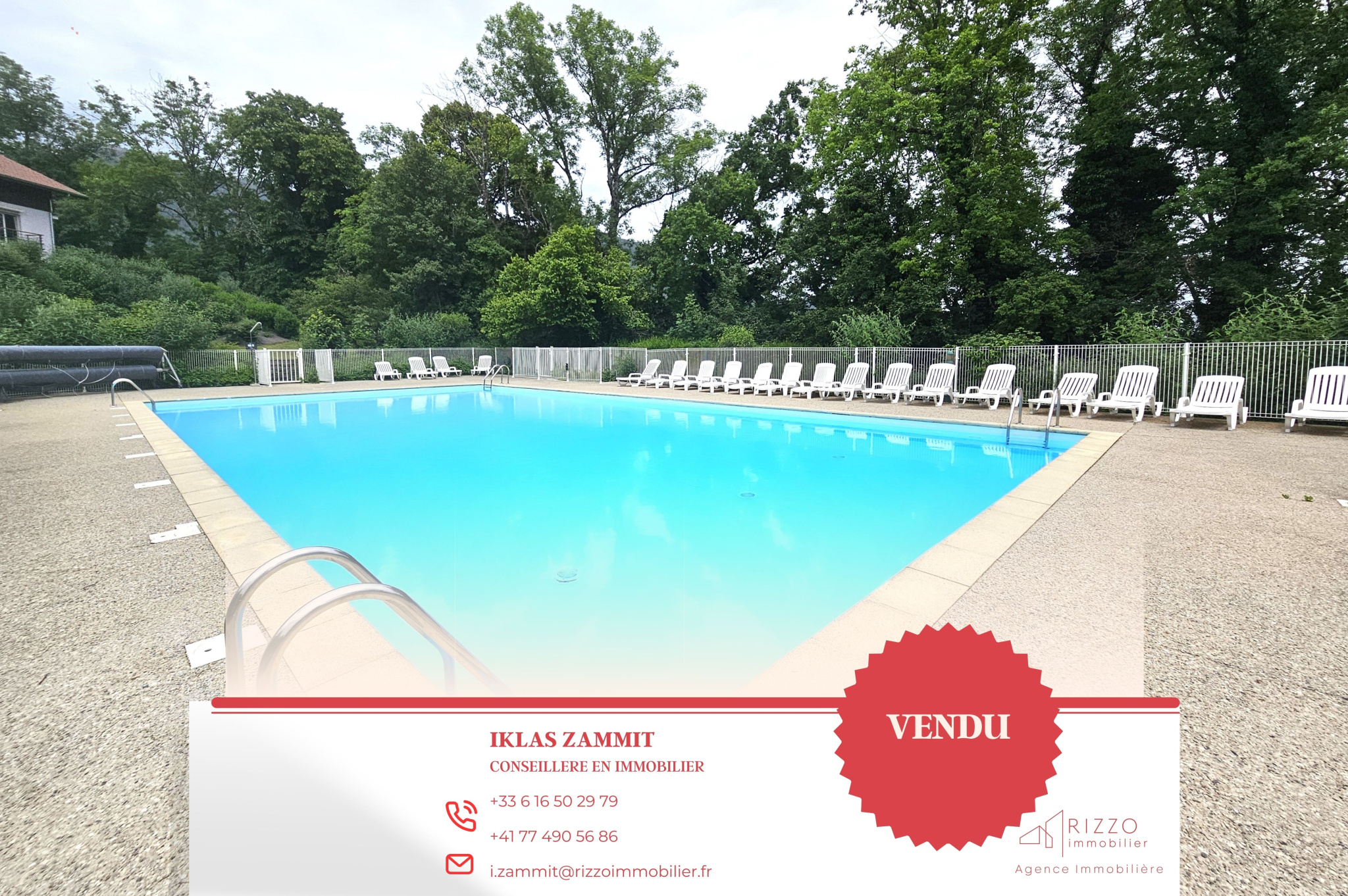 Vue Mont Blanc T2 LIBRE avec piscine à Gex